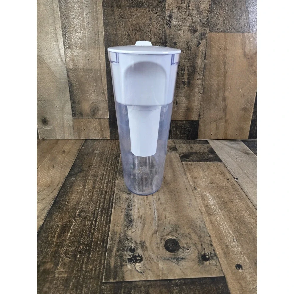 Brita Soho Water Filtration Pitcher White 6 Cup OB11/0806 Filter Life Indicator